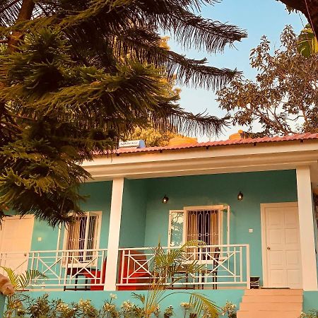 Stan-Inn, North Goa, Vagator, With Strong Wifi,Free Private Parking & Kitchen, Can Cook Where You Stay Exterior foto