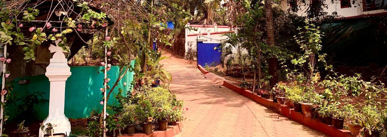 Stan-Inn, North Goa, Vagator, With Strong Wifi,Free Private Parking & Kitchen, Can Cook Where You Stay Exterior foto